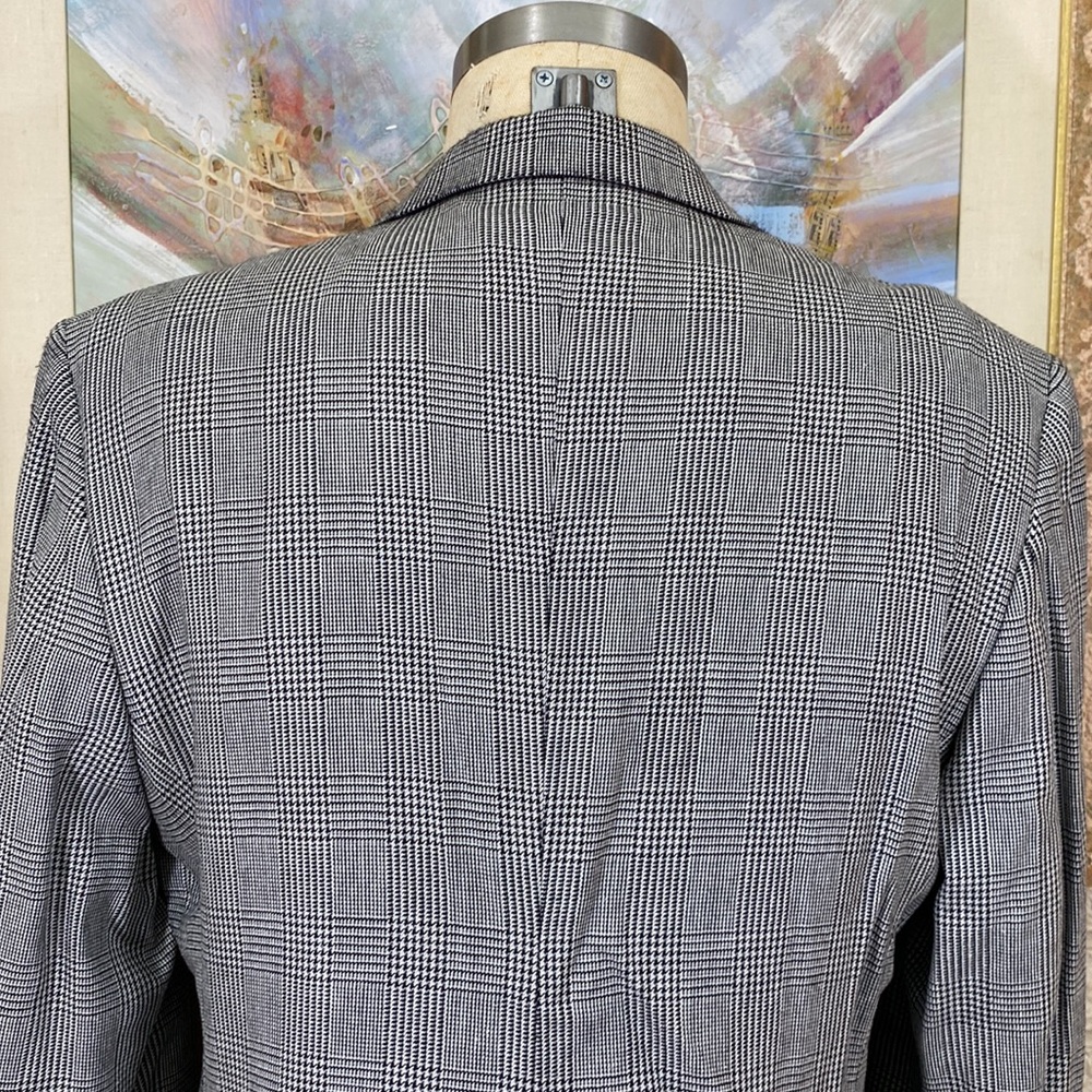 Jos. A BANKS Glens Plaid Mens Suit - Picture 6 of 12